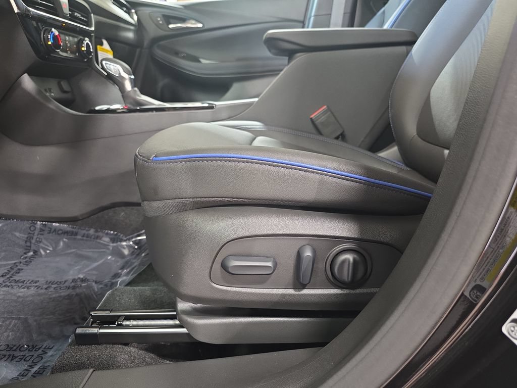 New 2026 Buick Encore GX Sport Touring w/ Comfort Package AWD/4WD image 28