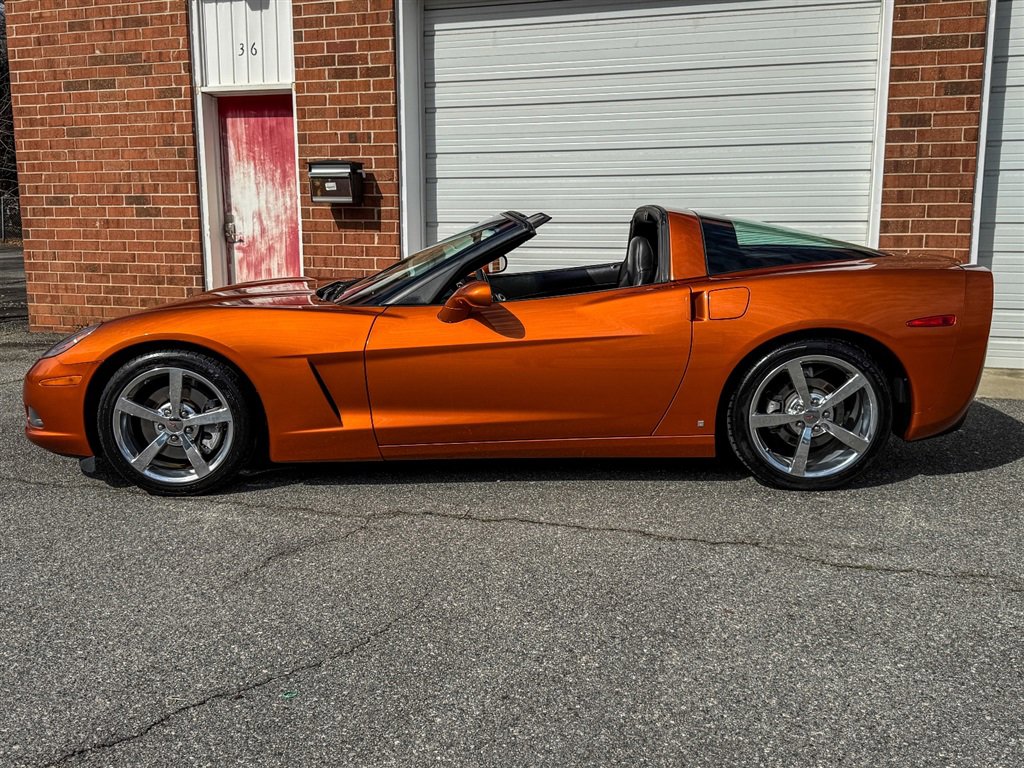 Used 2009 Chevrolet Corvette Coupe w/ Preferred Equipment Group image 23