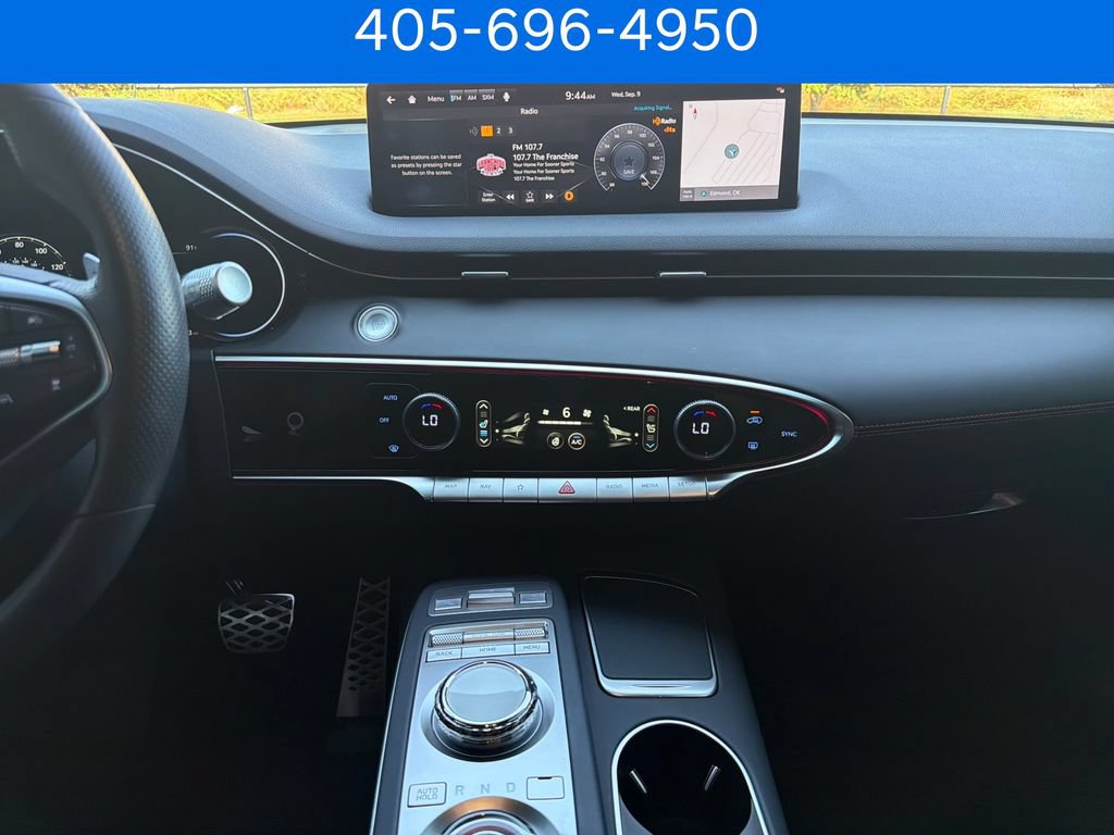 Used 2025 Genesis GV70 3.5T Sport AWD/4WD image 26