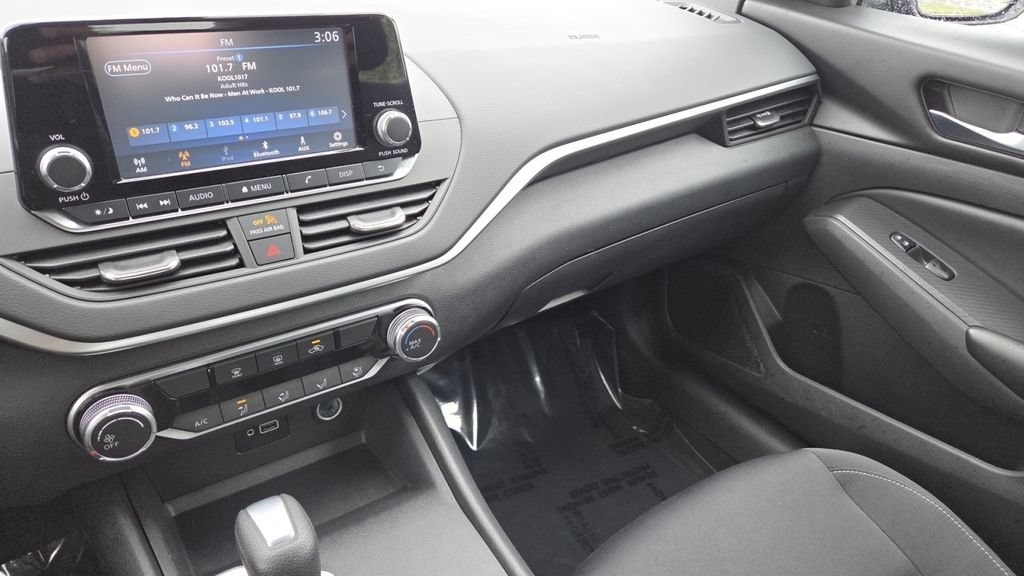 Used 2022 Nissan Altima 2.5 S w/ Driver Assist Package FWD image 33