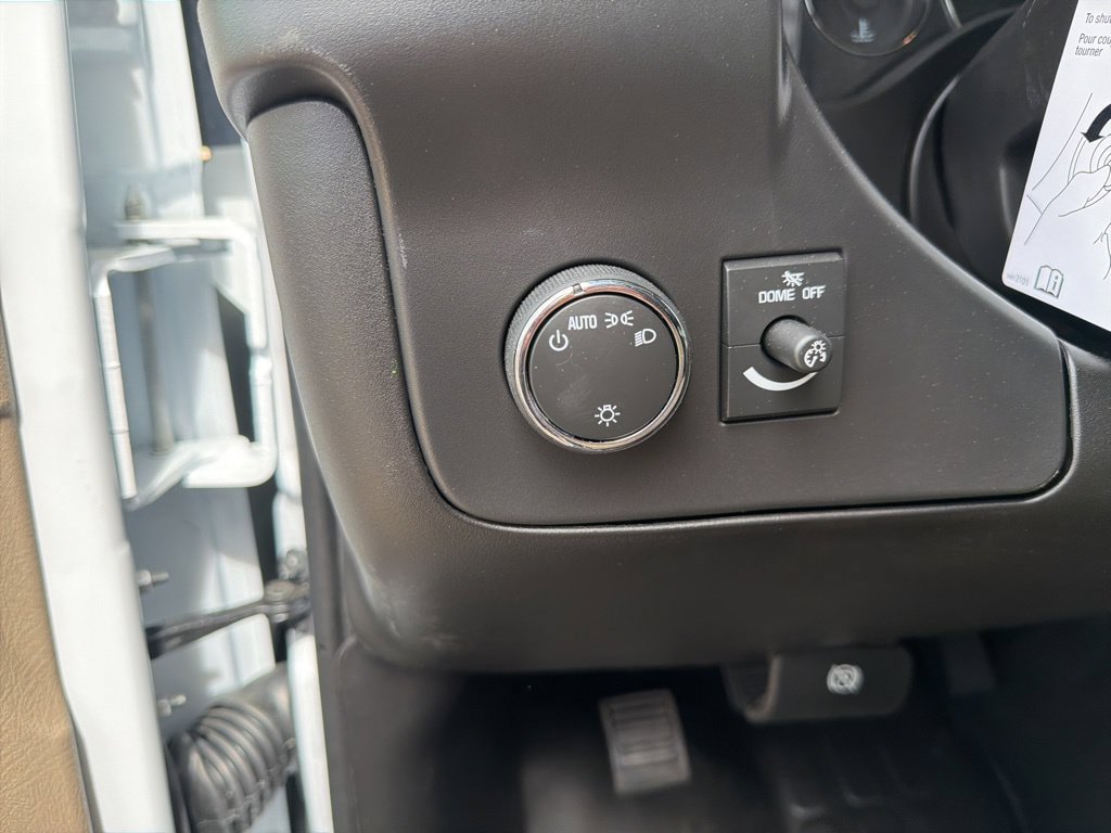 New 2026 Chevrolet Express 2500 w/ Driver Convenience Package RWD image 10