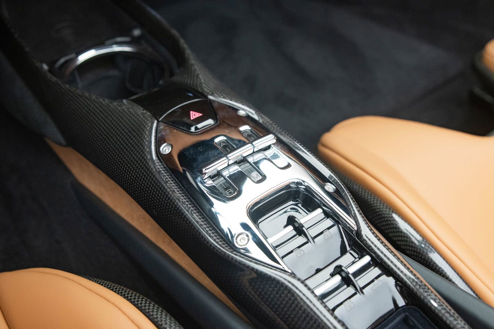 Used 2025 Ferrari 296 GTS RWD image 27