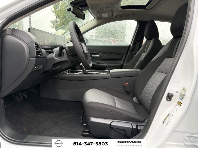 New 2027 Nissan Sentra SV w/ SV Convenience Package FWD image 15