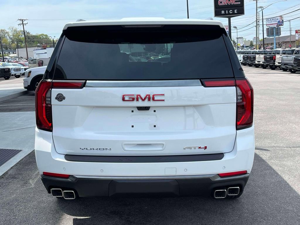 New 2026 GMC Yukon XL AT4 w/ AT4 Premium Plus Package AWD/4WD image 4