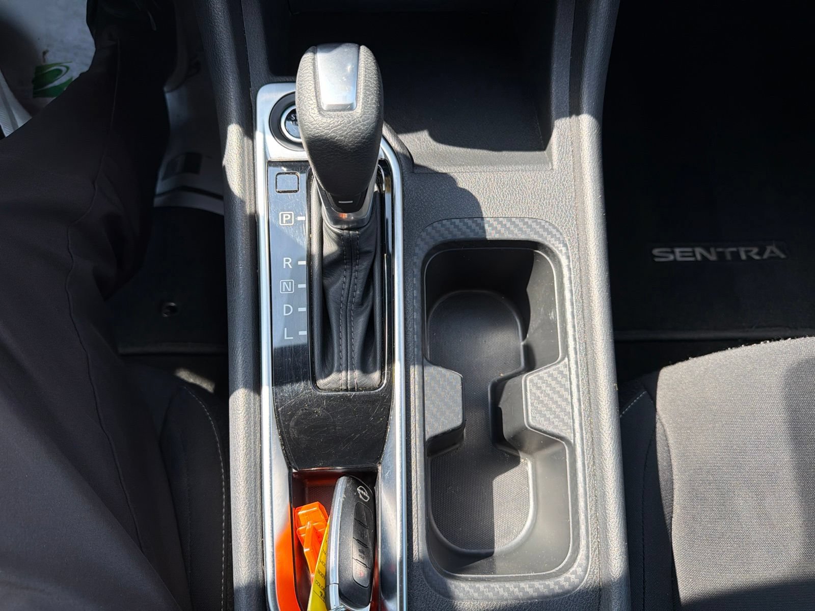 Used 2024 Nissan Sentra SV FWD image 20
