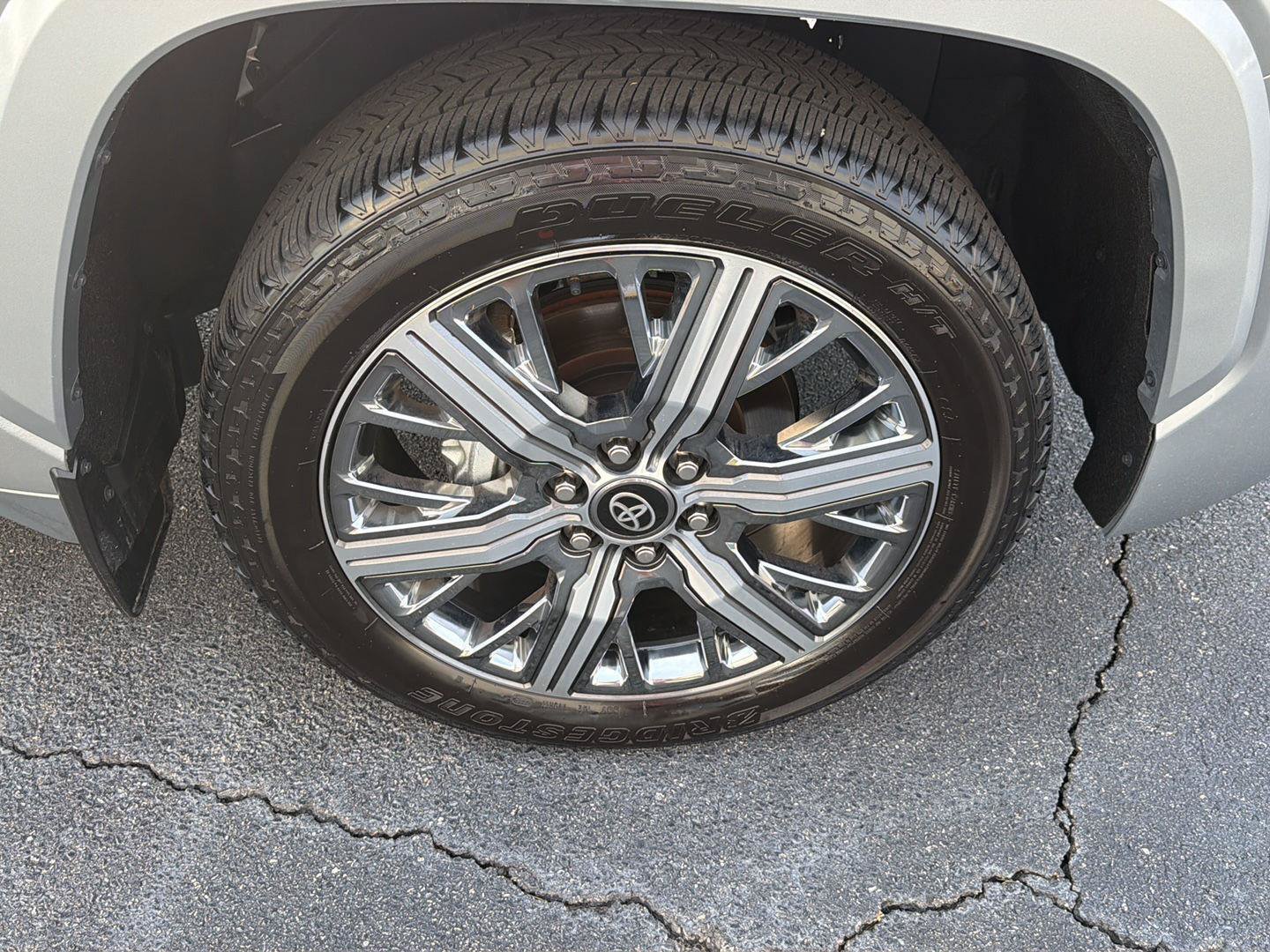 Used 2026 Toyota Sequoia Capstone AWD/4WD image 43