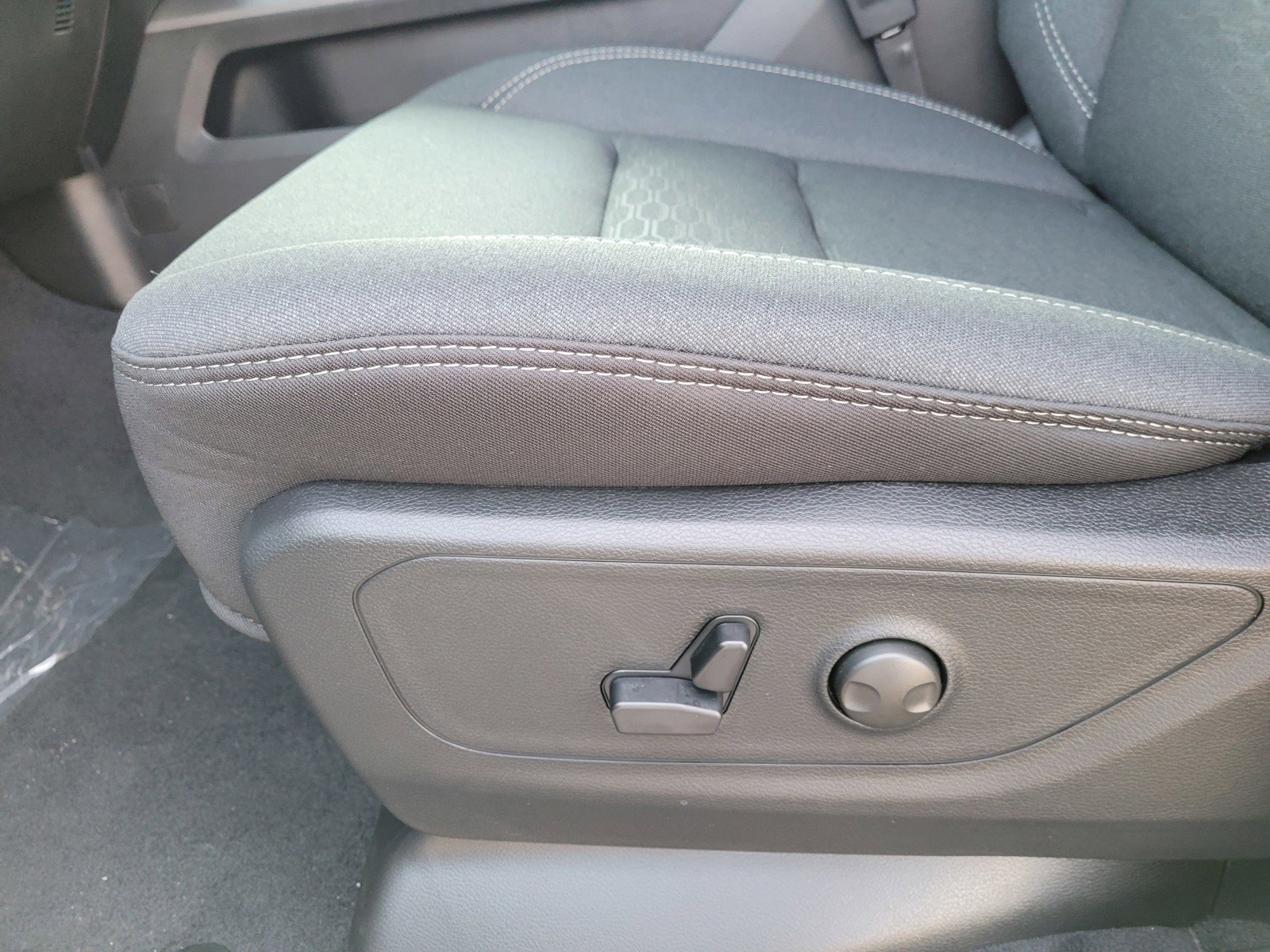 New 2025 RAM 1500 Big Horn image 6