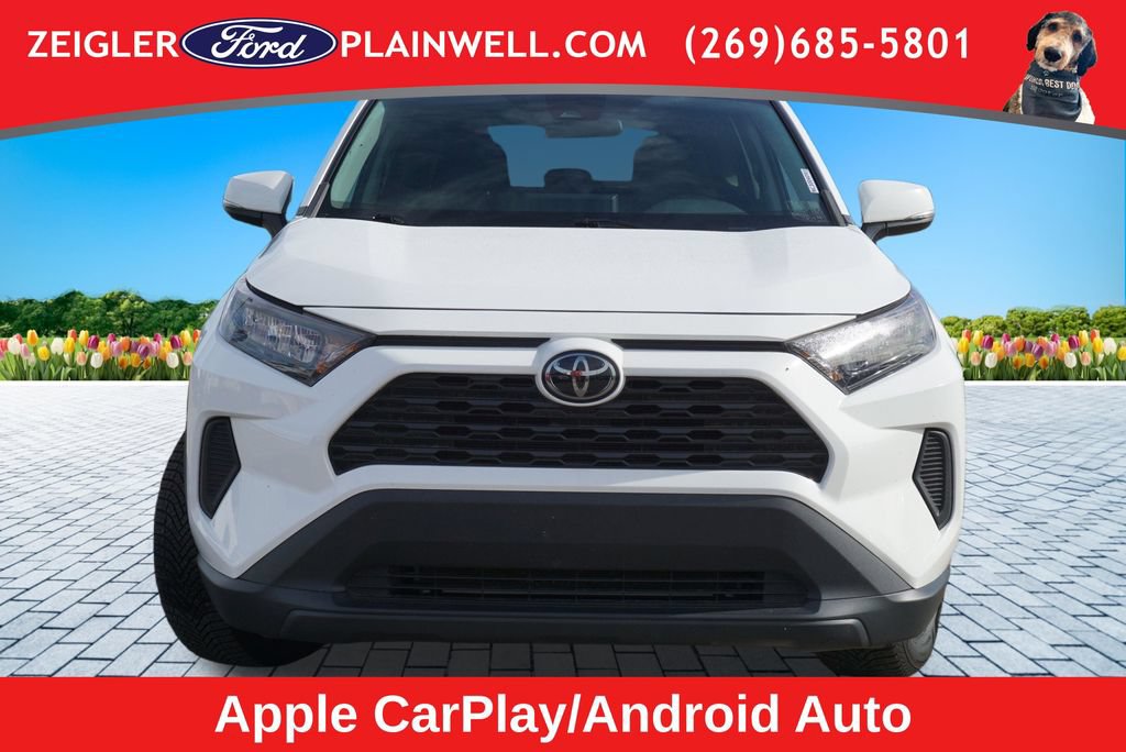 Used 2022 Toyota RAV4 LE AWD/4WD image 8