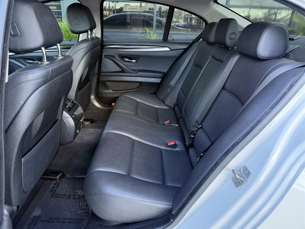 Used 2016 BMW 528i Sedan RWD image 11