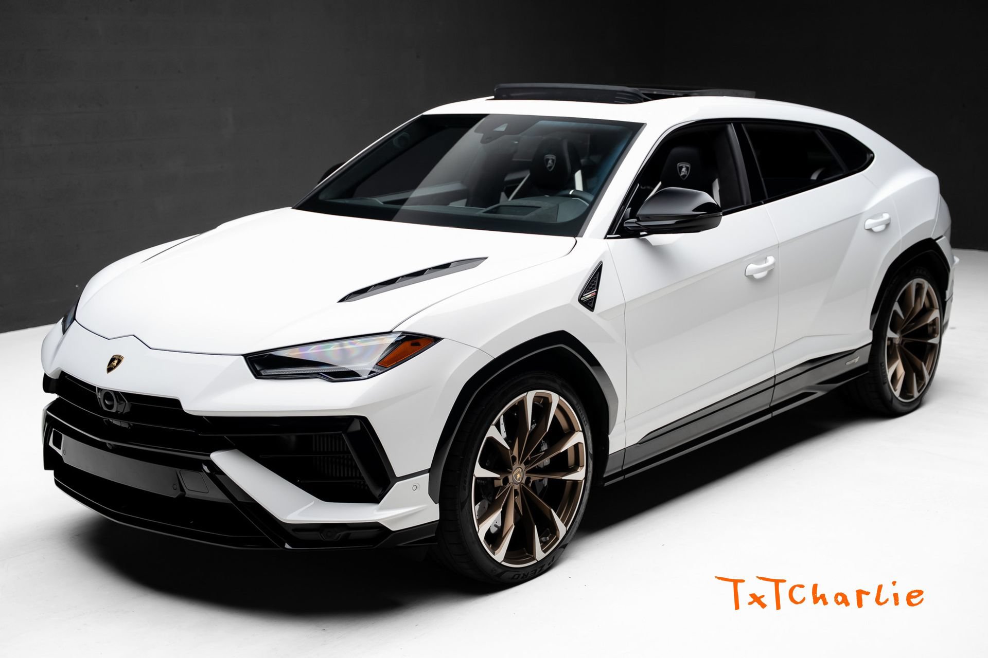 Used 2024 Lamborghini Urus S