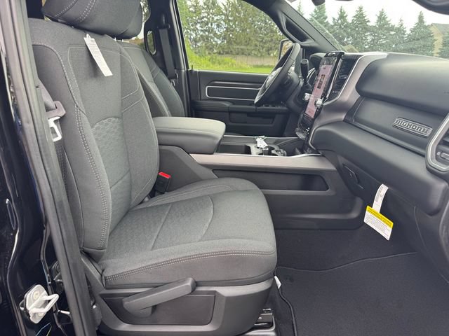 New 2026 RAM 2500 Big Horn AWD/4WD image 14