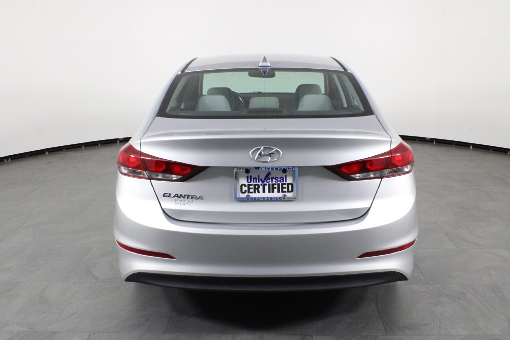 Used 2018 Hyundai Elantra Value Edition FWD image 9