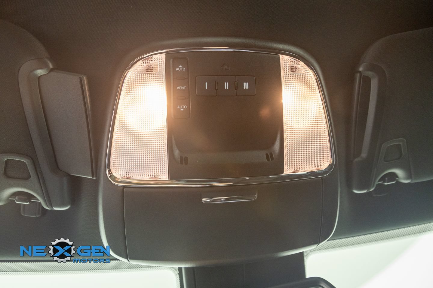 Used 2023 Dodge Charger GT w/ Blacktop Special Edition AWD/4WD image 23