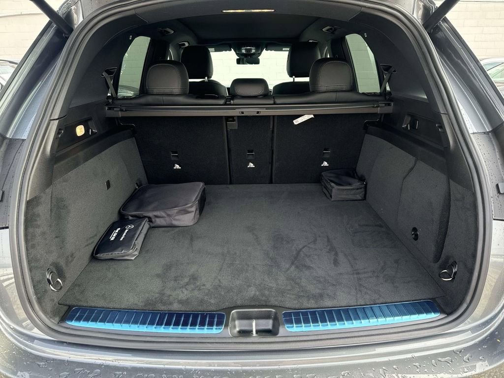 Used 2025 Mercedes-Benz GLE 450e 4MATIC image 6