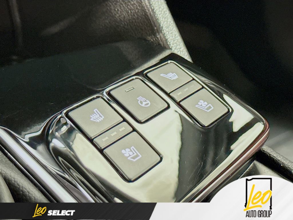 Used 2025 Kia Sportage SX AWD/4WD image 21