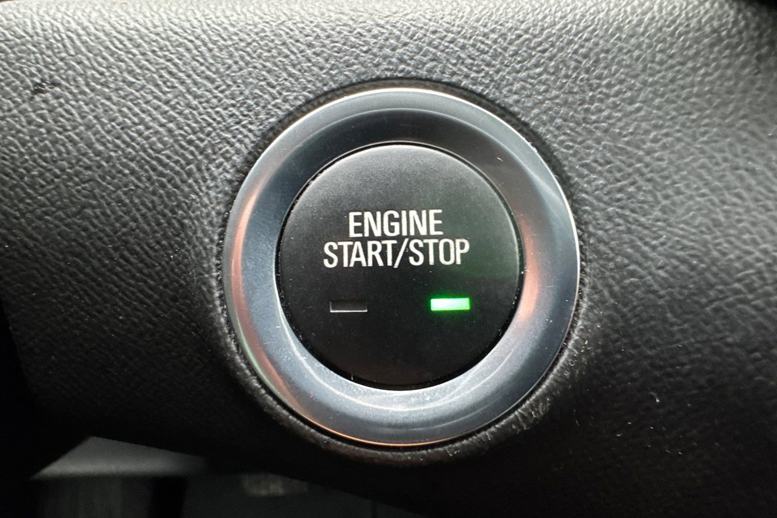 Certified 2024 GMC Terrain SLT image 24