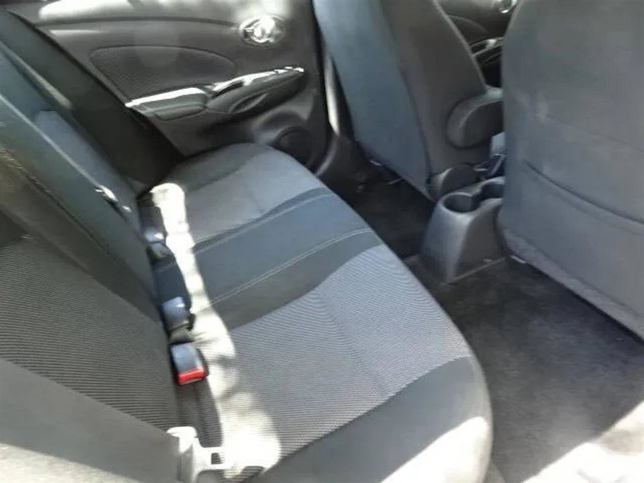 Used 2018 Nissan Versa SV image 25