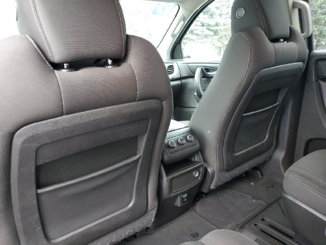 Used 2015 Chevrolet Traverse LT w/ Style and Technology Package FWD image 26