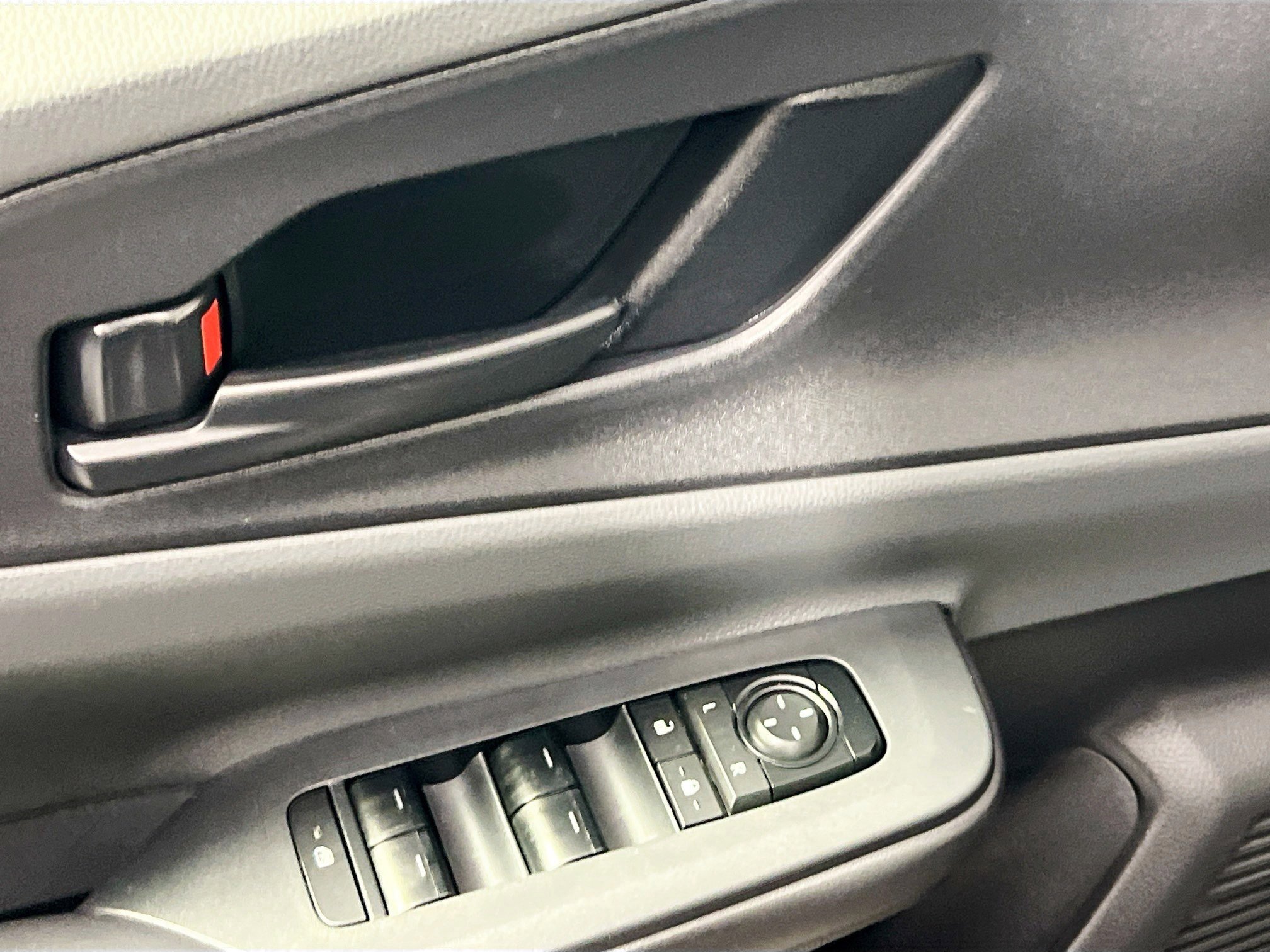 Used 2023 Toyota Prius LE image 16