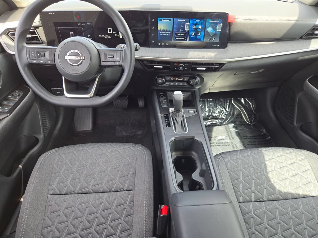 Used 2026 Nissan Kicks SV w/ SV Premium Package AWD/4WD image 18
