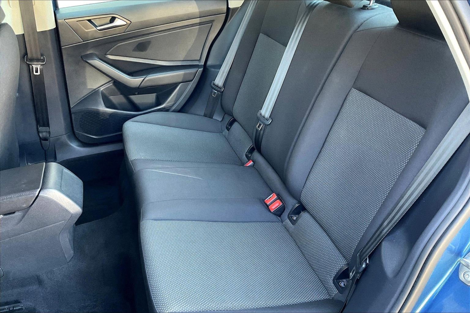 Used 2019 Volkswagen Jetta S w/ Driver Assistance Package image 17