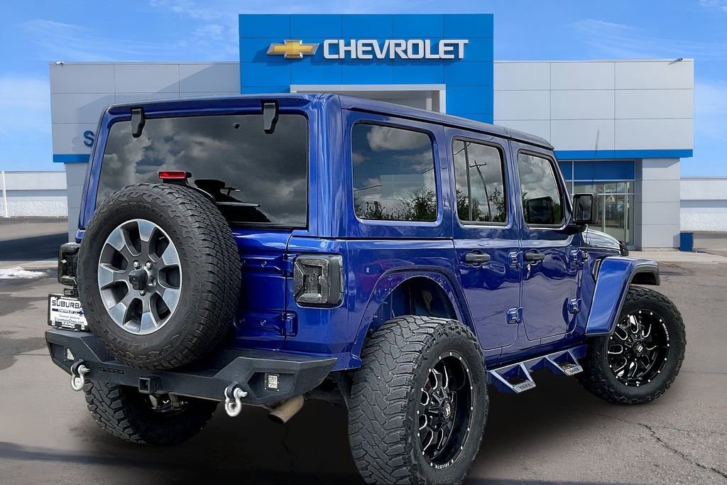 Used 2018 Jeep Wrangler Unlimited Sahara AWD/4WD image 2