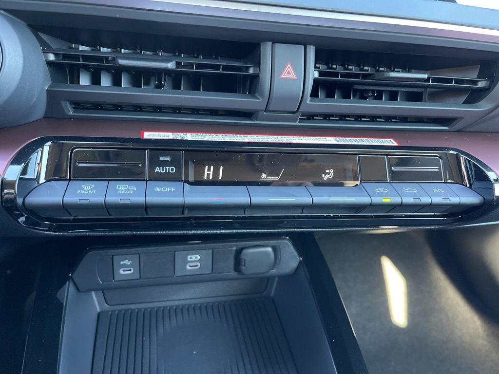 New 2026 Toyota Prius Plug-In Hybrid image 12