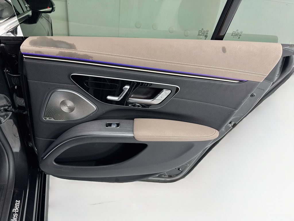 Certified 2024 Mercedes-Benz EQS 580 4MATIC Sedan image 26