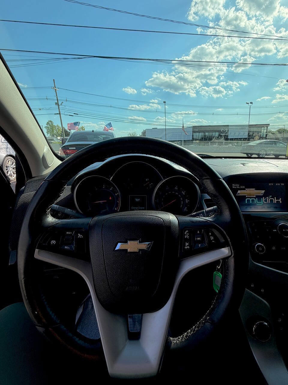 Used 2014 Chevrolet Cruze LT FWD image 15