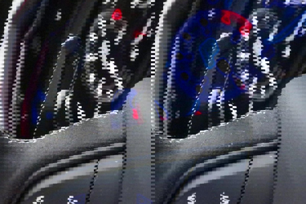 Used 2025 Lamborghini Urus SE image 32