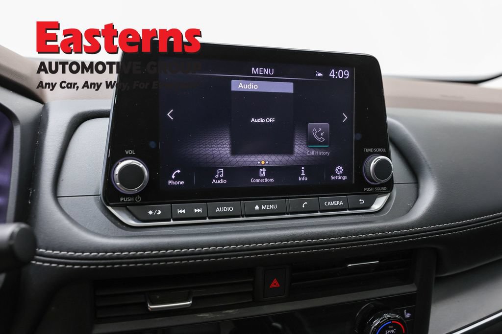 Used 2023 Nissan Rogue SV w/ SV Premium B Package AWD/4WD image 19