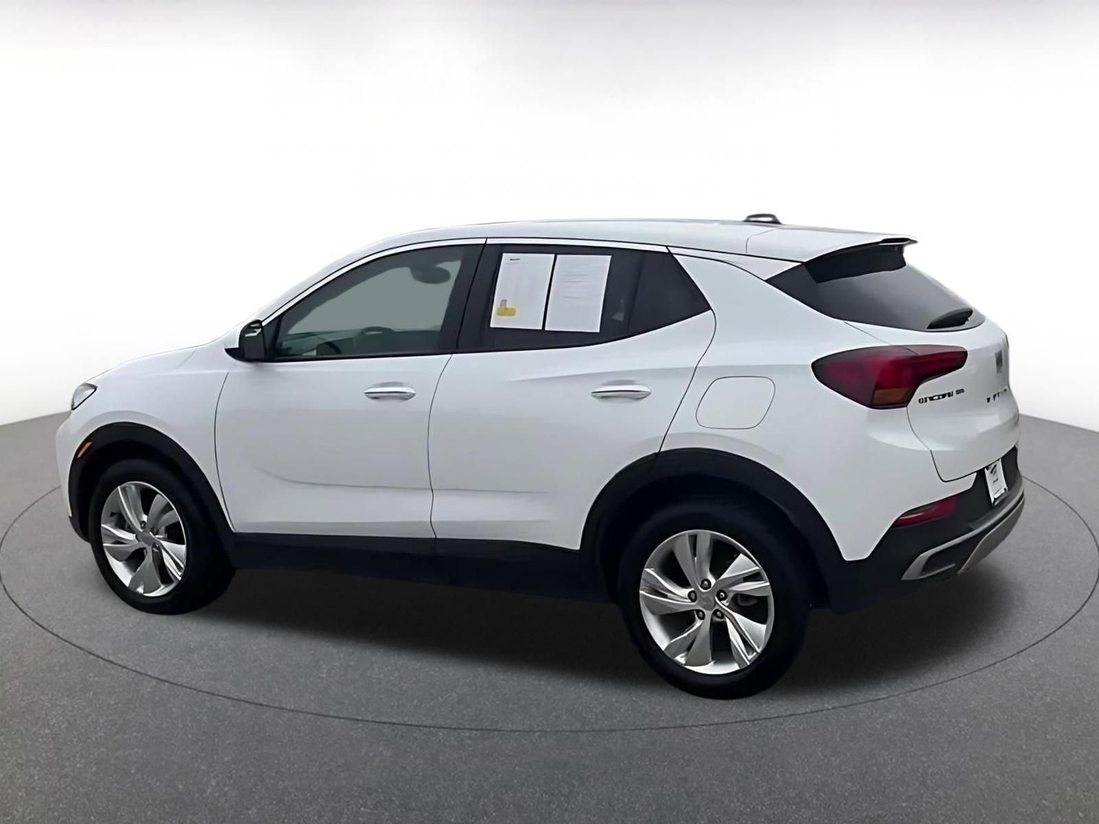 Used 2025 Buick Encore GX Preferred FWD image 10