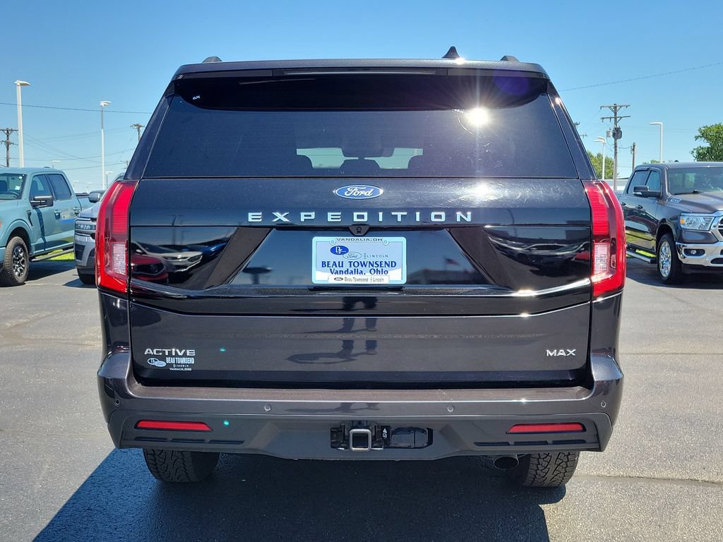 Certified 2025 Ford Expedition Max Active AWD/4WD image 5