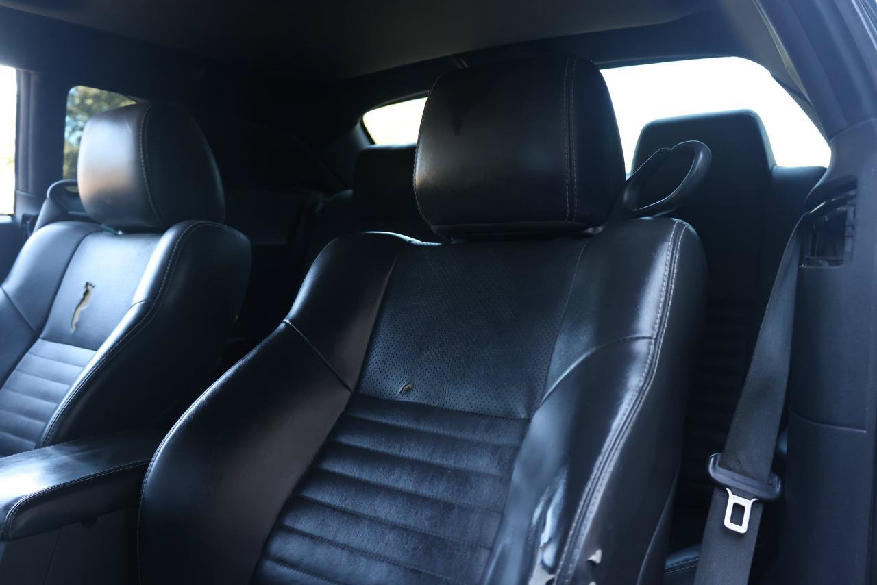 Used 2010 Dodge Challenger R/T RWD image 15