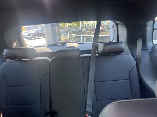 Used 2024 Chevrolet Traverse RS image 19