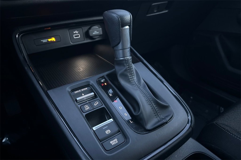 Certified 2025 Honda CR-V LX image 23