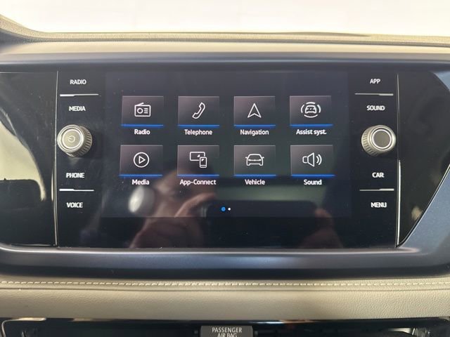 Certified 2024 Volkswagen Taos SE AWD/4WD image 15