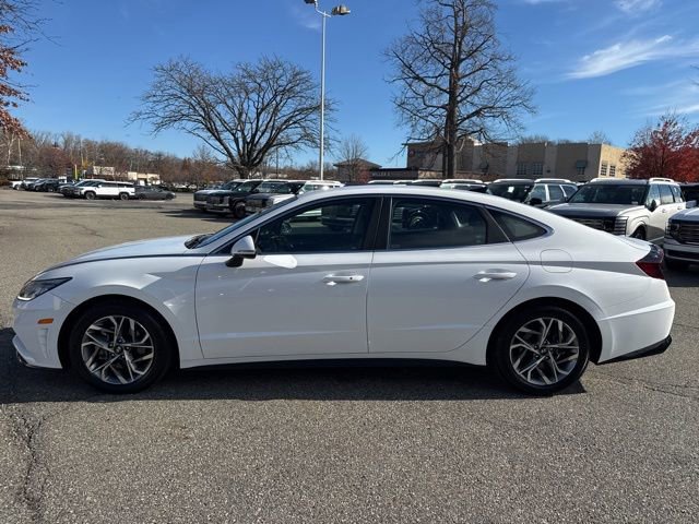 Used 2023 Hyundai Sonata SEL image 16