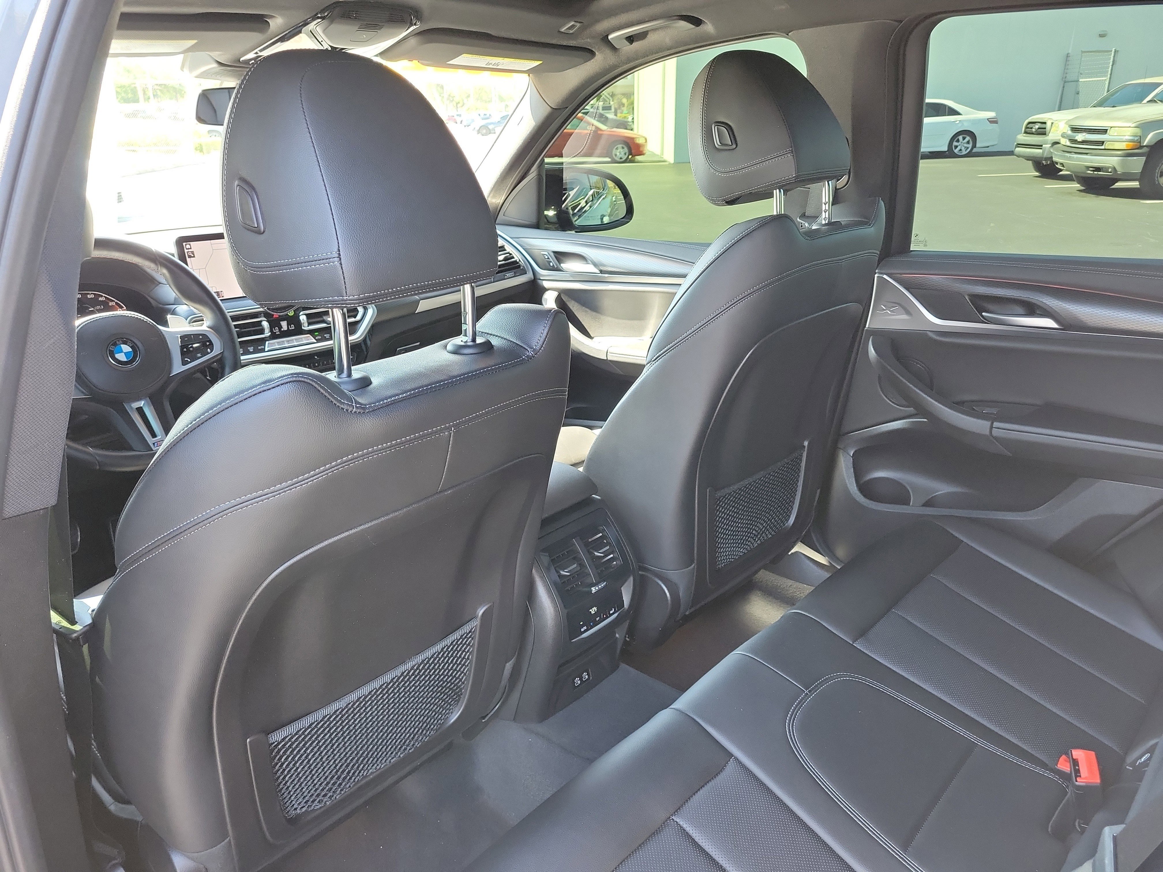 Used 2022 BMW X3 M40i image 10