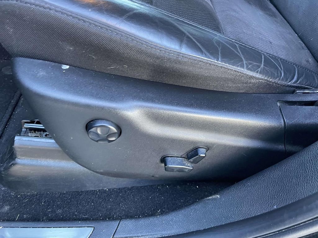 Used 2020 Dodge Durango GT image 29