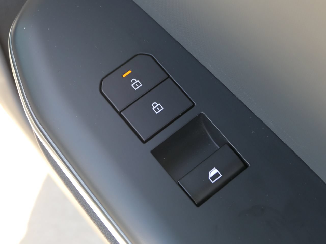 Used 2025 Kia K4 FWD image 24