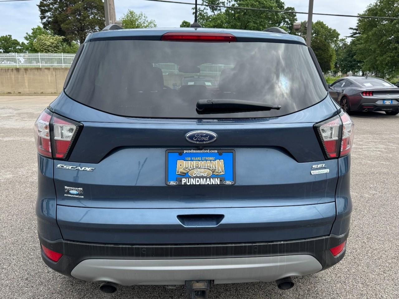 Used 2018 Ford Escape SEL w/ Ford Safe & Smart Package FWD image 4