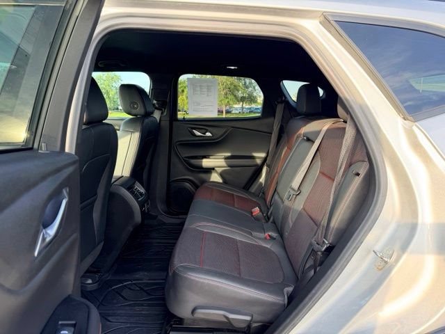 Certified 2022 Chevrolet Blazer RS w/ Driver Confidence II Package AWD/4WD image 8