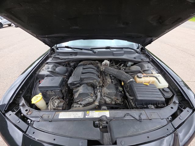 Used 2010 Dodge Charger SE RWD image 25