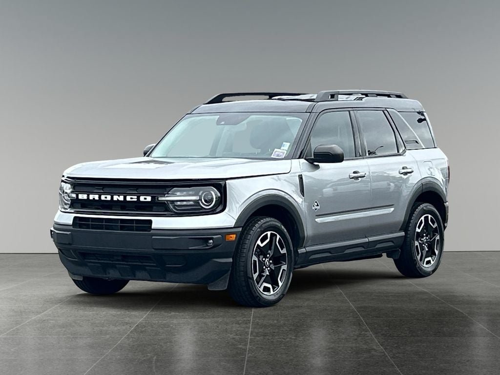 Used 2023 Ford Bronco Sport Outer Banks AWD/4WD image 3