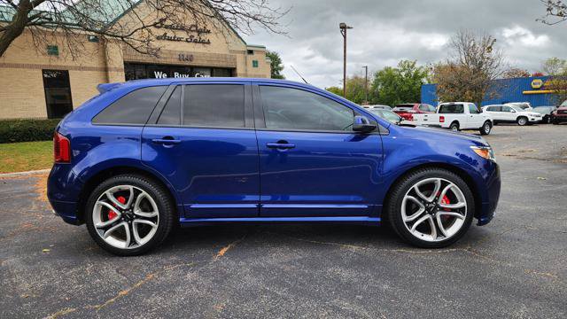 Used 2013 Ford Edge Sport w/ Driver Entry Pkg FWD image 4