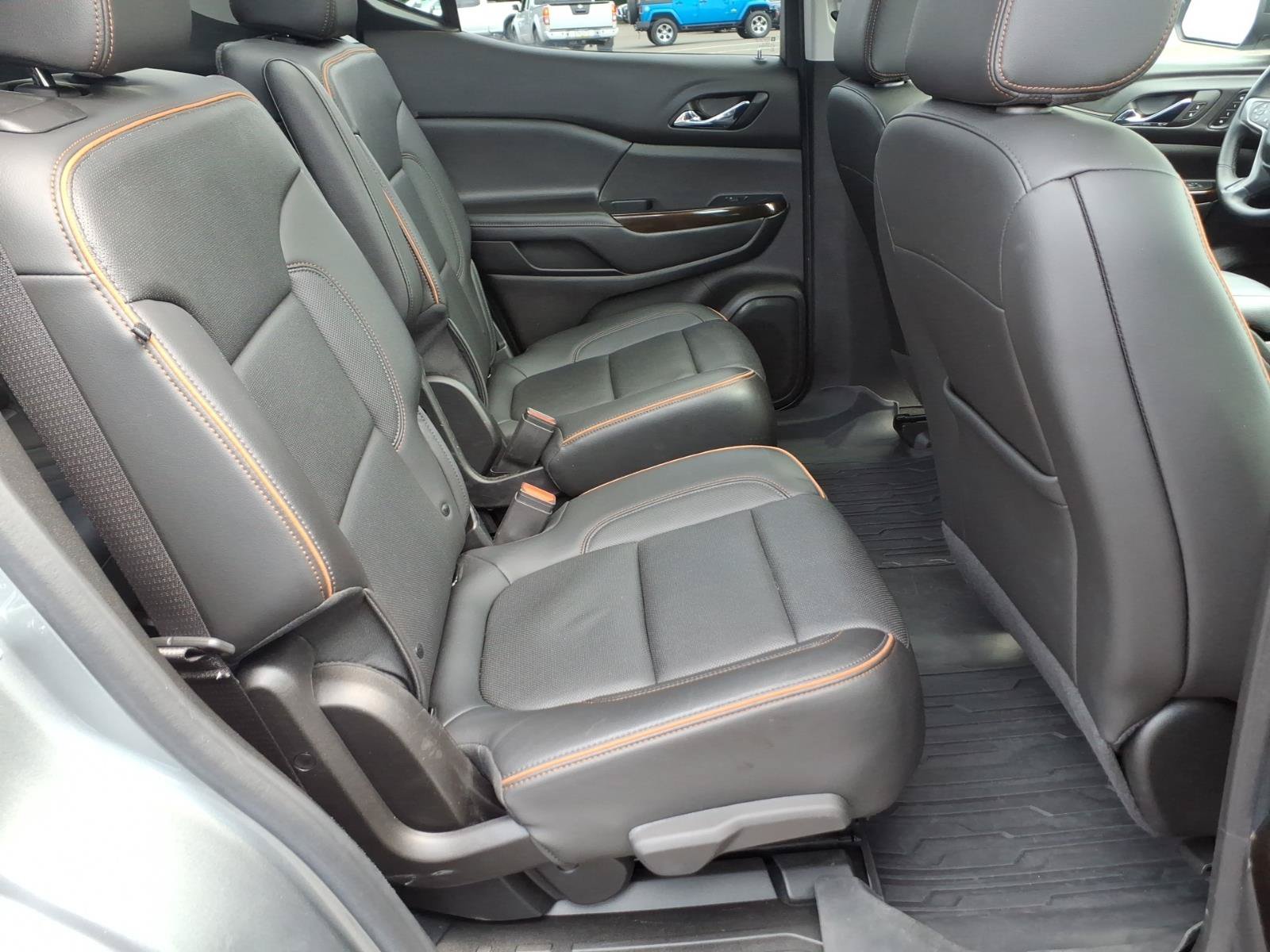 Used 2023 GMC Acadia AT4 w/ Technology Package AWD/4WD image 30