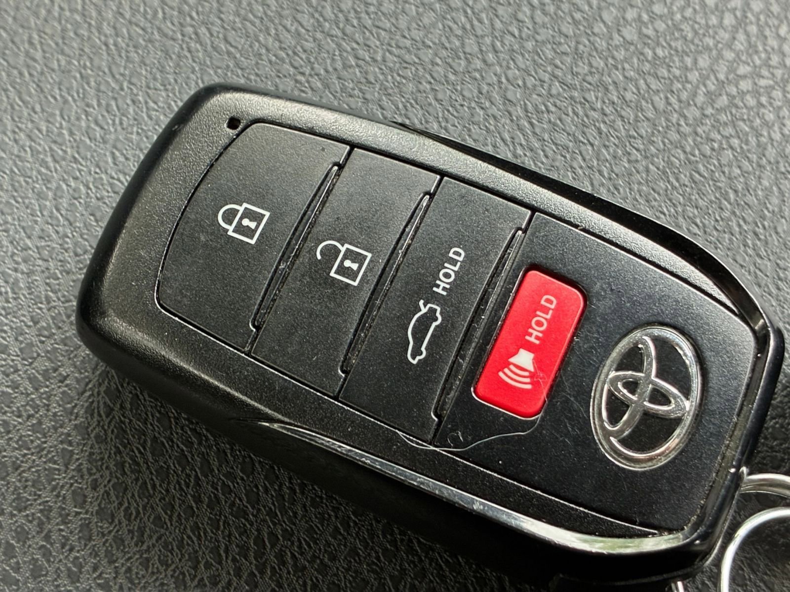 Used 2025 Toyota Camry LE FWD image 22