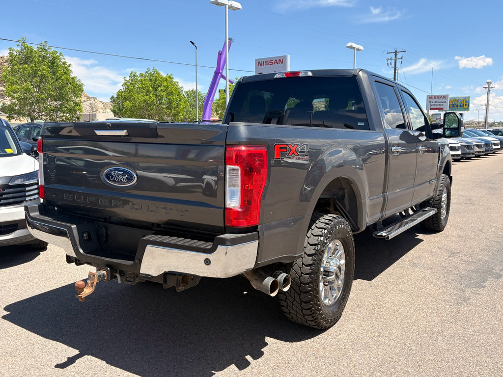 Used 2019 Ford F350 XLT w/ XLT Premium Package AWD/4WD image 5