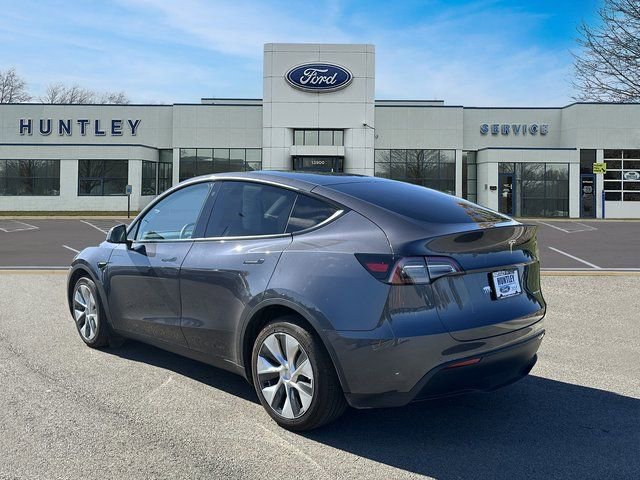 Used 2022 Tesla Model Y Long Range image 6